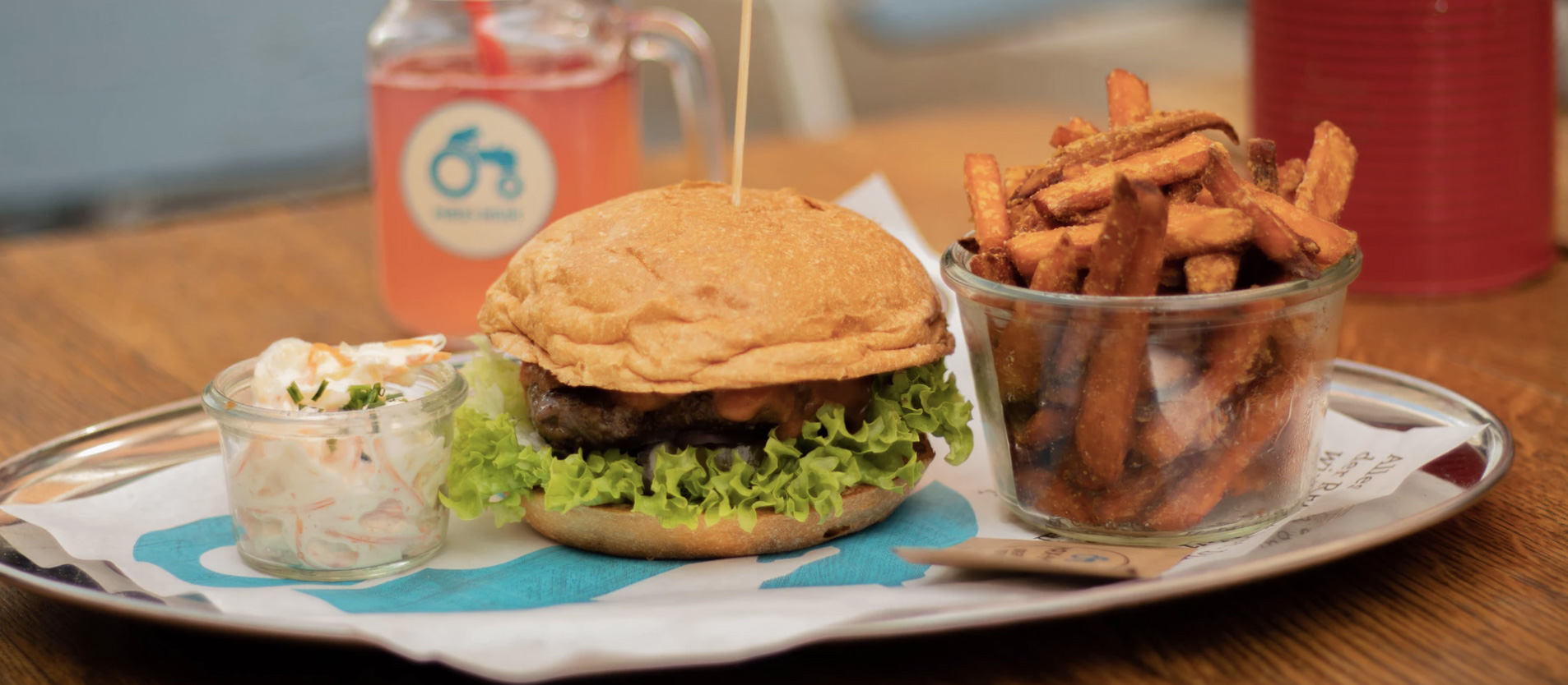 hamburger and fires on a plate