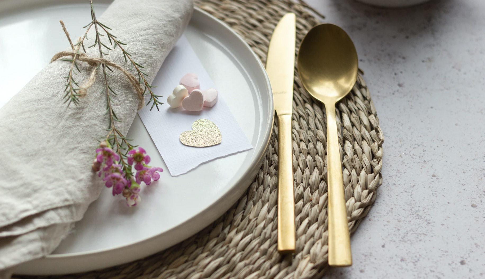 Place setting. Unsplash - Micheile Henderson